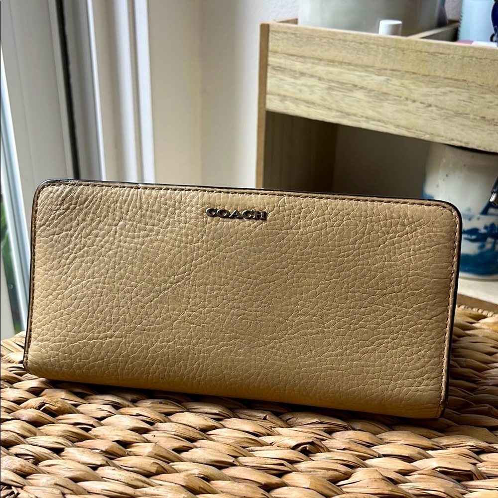 Coach Light Tan Leather Wallet